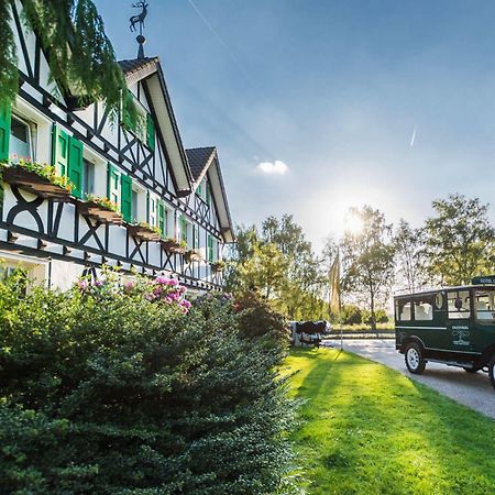 Lohmann'S Romantik Hotel Gravenberg Langenfeld  Eksteriør billede