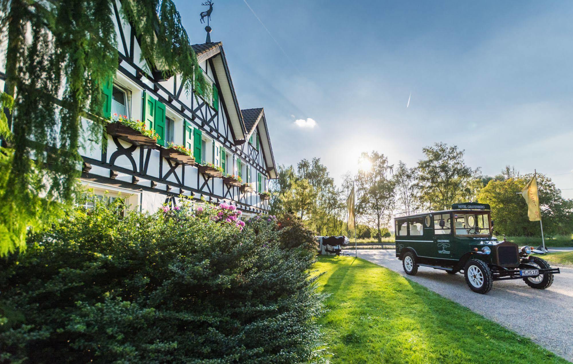 Lohmann'S Romantik Hotel Gravenberg Langenfeld  Eksteriør billede